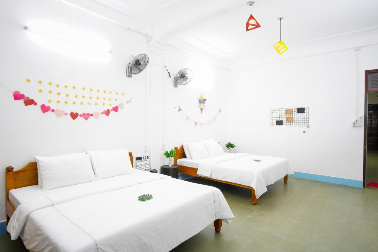 Vivu Homestay Хюэ Экстерьер фото