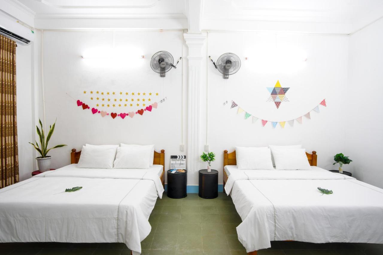 Vivu Homestay Хюэ Экстерьер фото