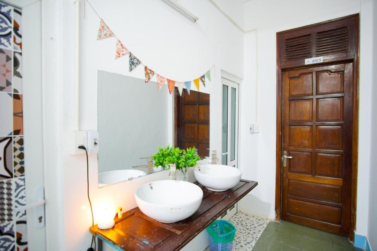 Vivu Homestay Хюэ Экстерьер фото